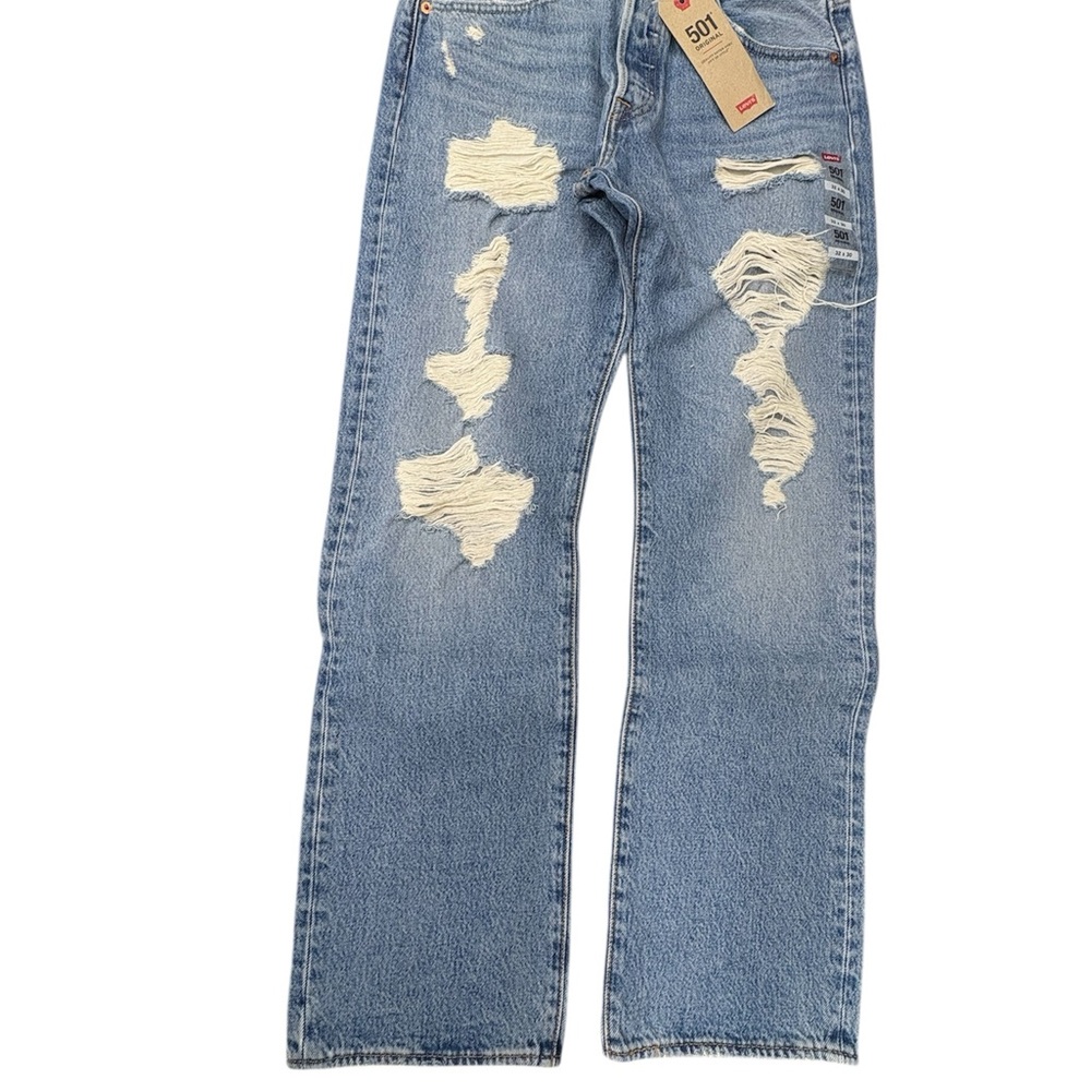 Levi's 501 32X30 Light Blue Distressed 501 Straight Leg Jeans